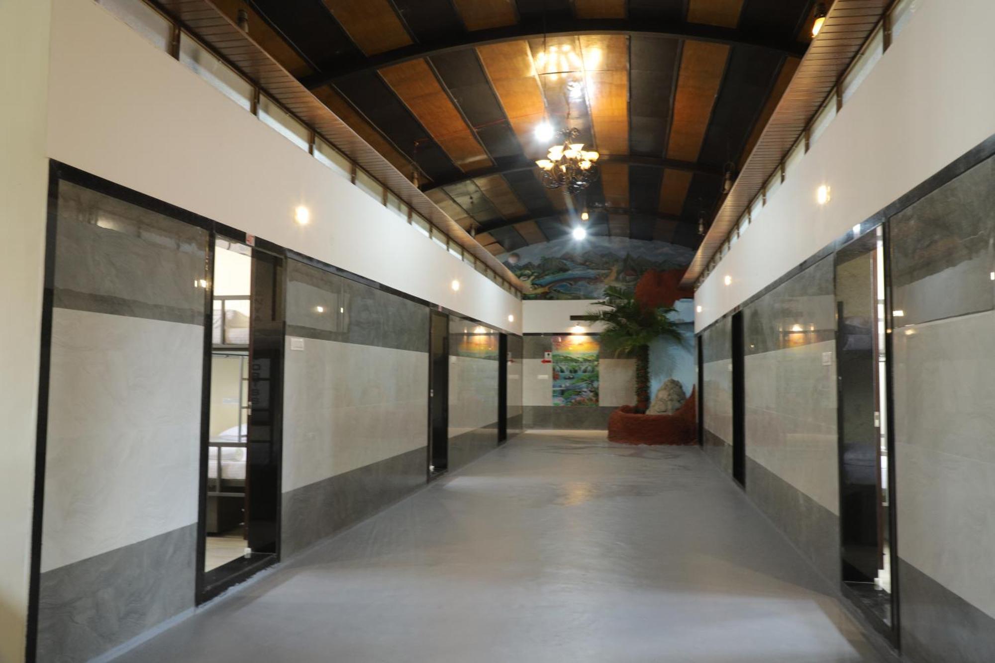 Ananya Comfortss Hospet Luaran gambar