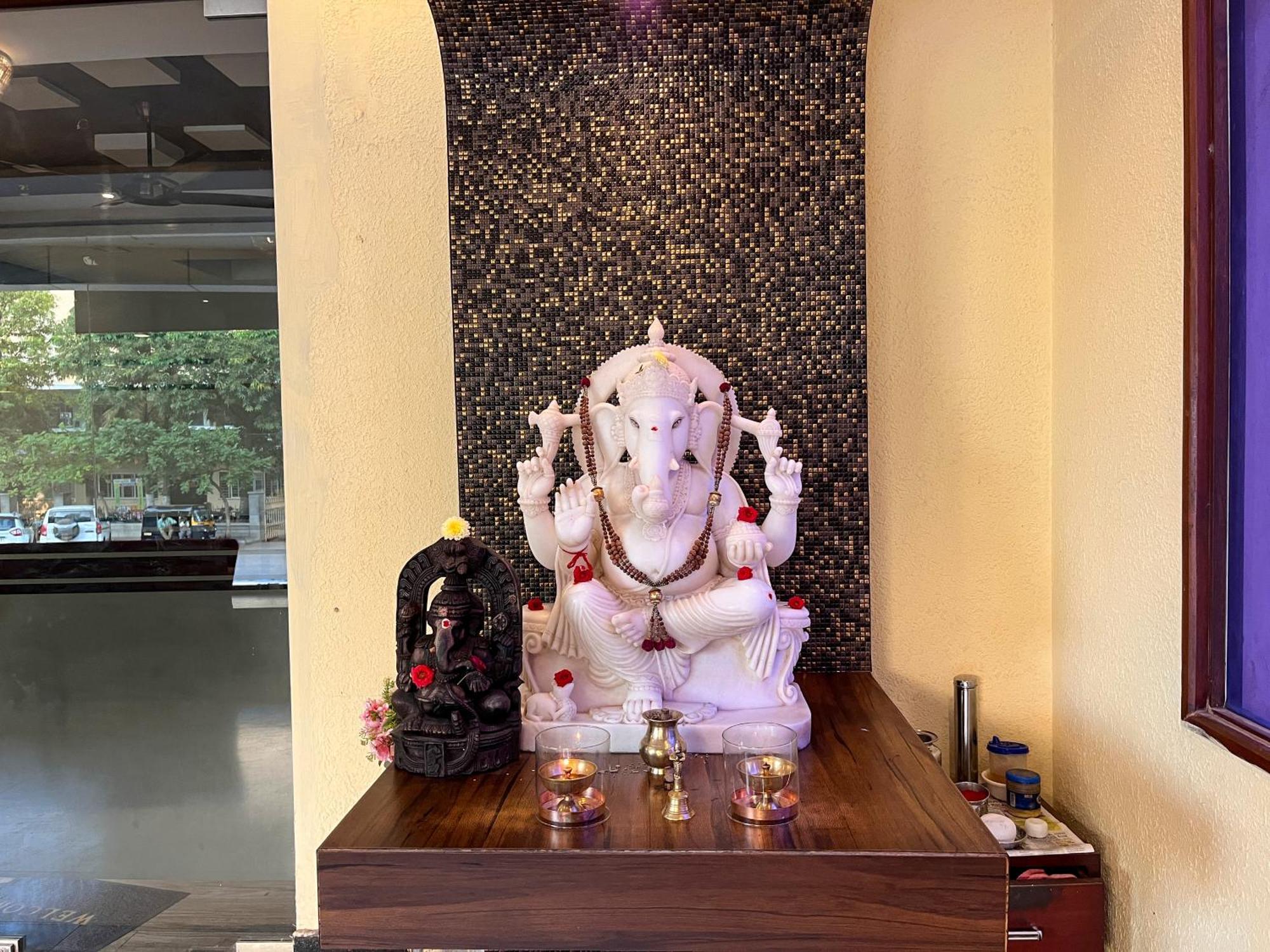 Ananya Comfortss Hospet Luaran gambar